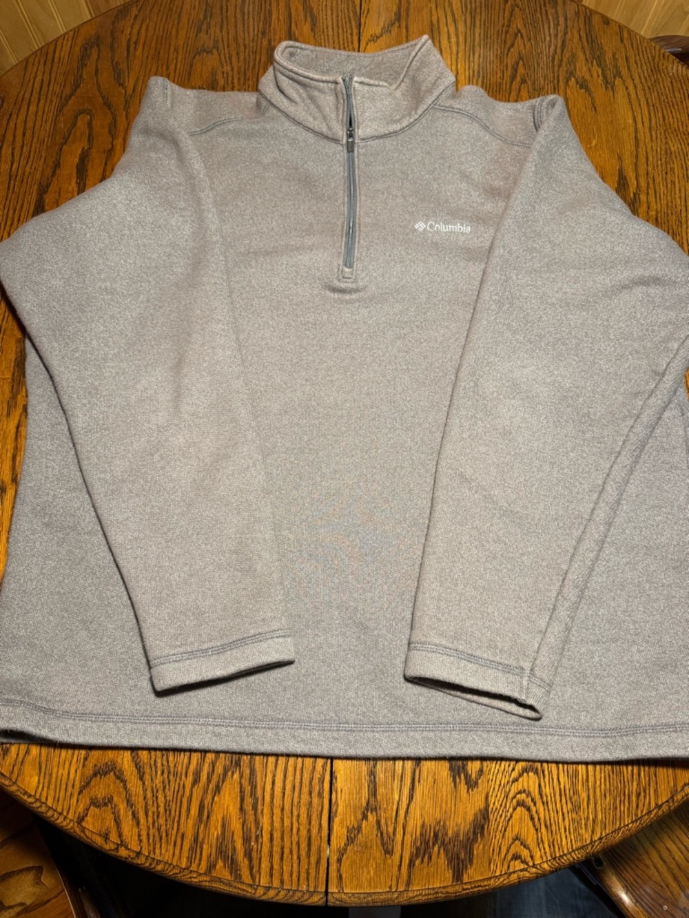 Columbia Men’s Light Gray Half-Zip Fleece Pullover